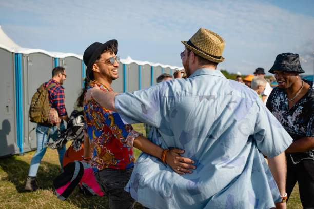 Best Portable bathroom rental  in Rushvle, IL